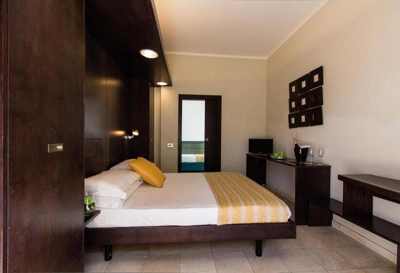 غرفة قياسية ثلاثية, Villa Sole Resort