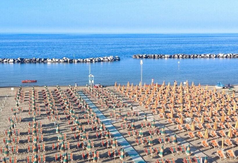 غرفة إقتصادية ثلاثية, Villa Sole Resort