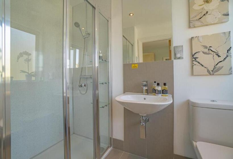 高级海景房, Awel Y Mor