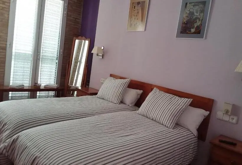 اتاق استاندارد, B&b Domus Atilia