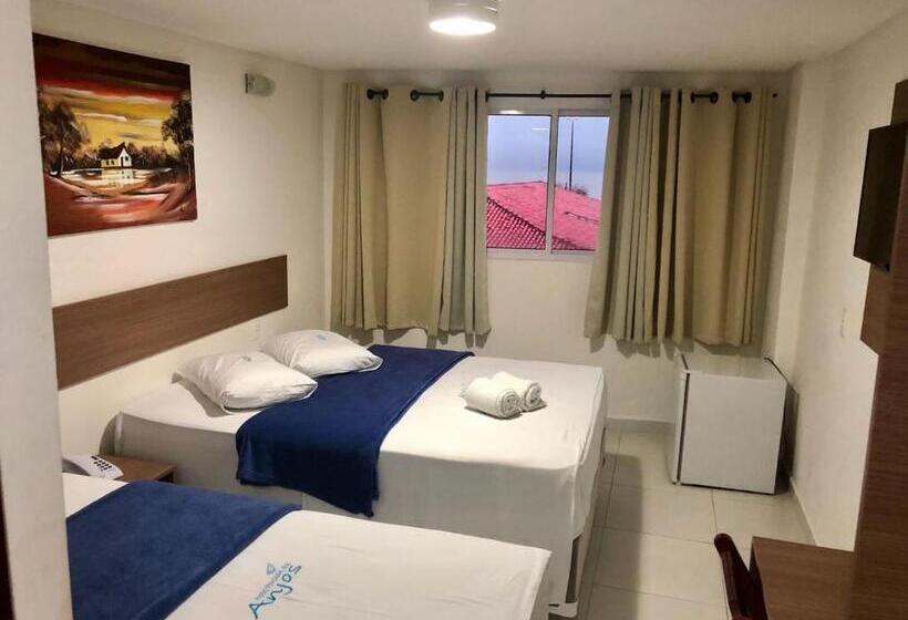スタンダードトリプルルーム, Anjos Praia