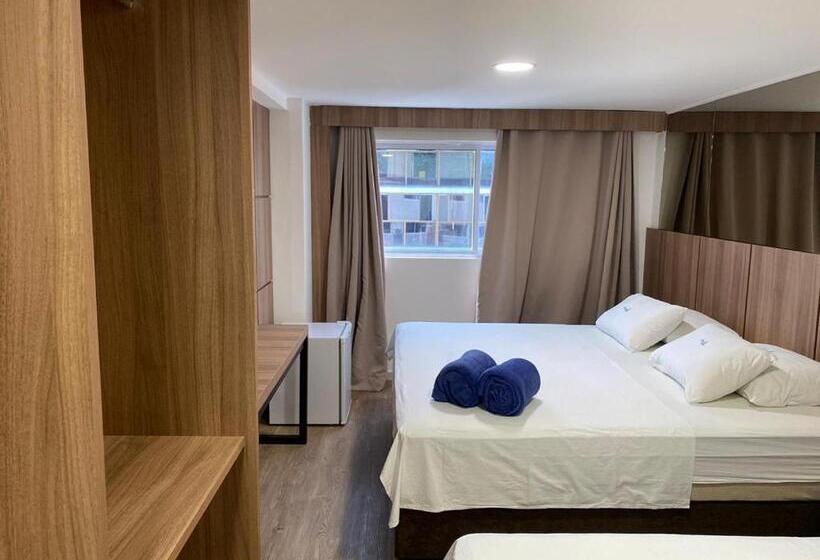 デラックストリプルルーム, Anjos Praia