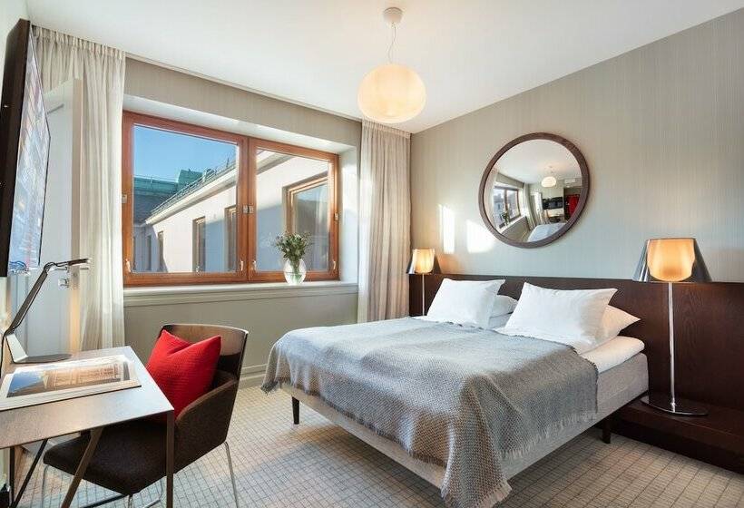 חדר בסיסי, Bergen Børs