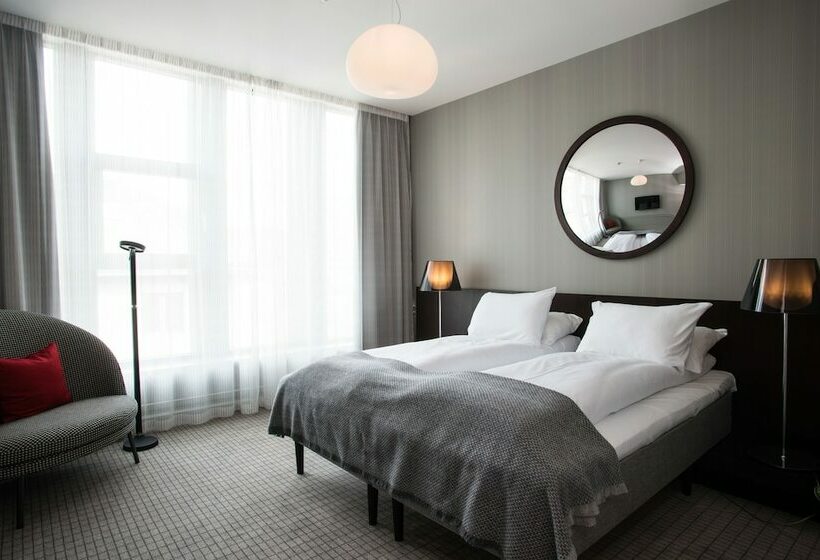 חדר סופריור, Bergen Børs