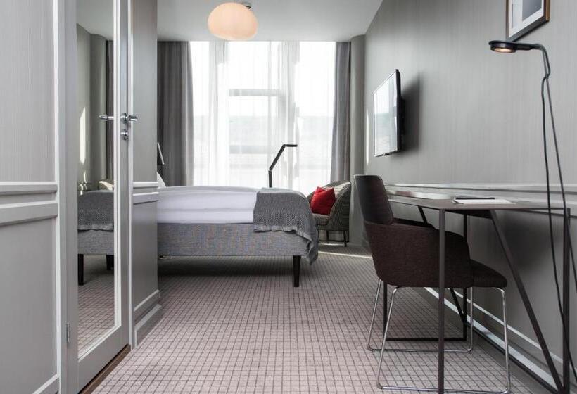 חדר סטנדרט, Bergen Børs