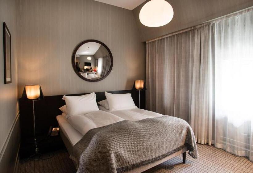 חדר סטנדרט, Bergen Børs