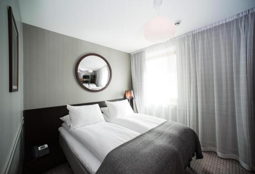 חדר בסיסי, Bergen Børs