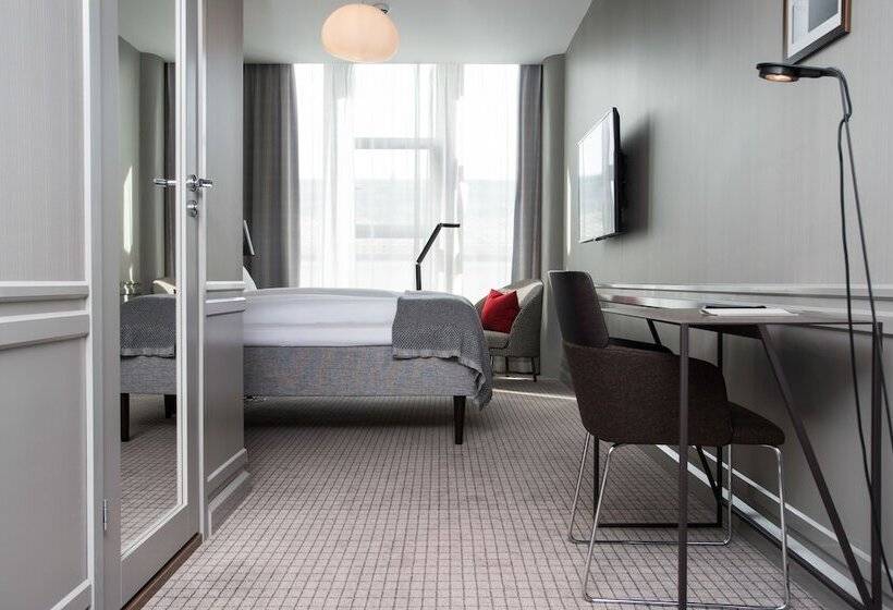 חדר סטנדרט, Bergen Børs