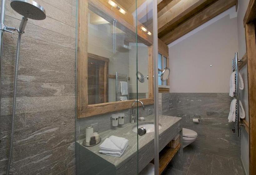 סוויטה, Ino Petit Chalet