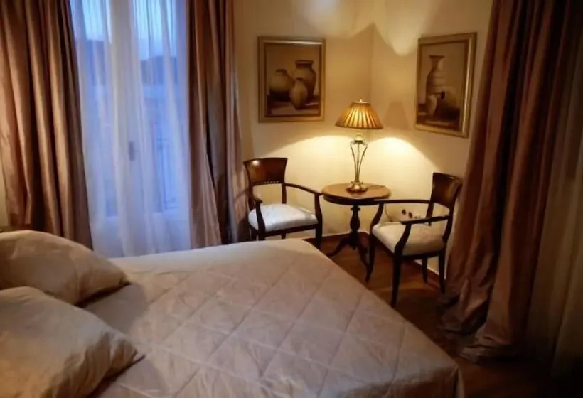 Deluxe-huone Merinäkymä, Korina Gallery