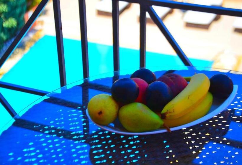 オーシャンビューデラックスルーム, Korina Gallery