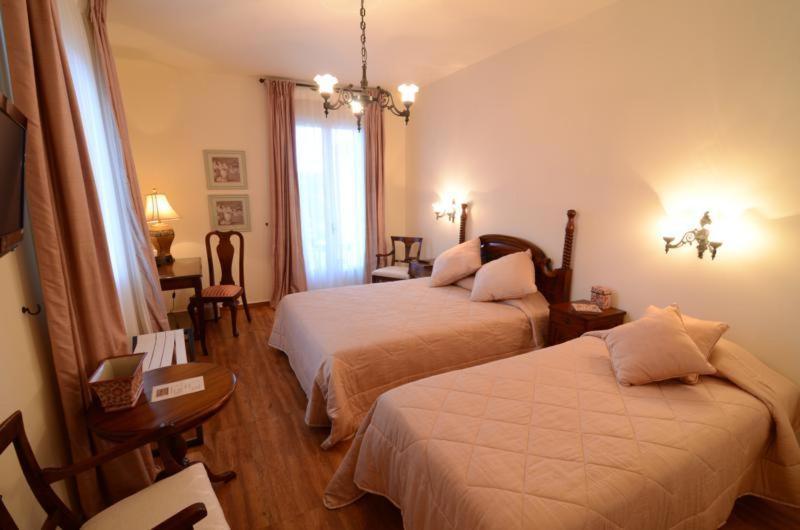 スイート（家族用）, Korina Gallery