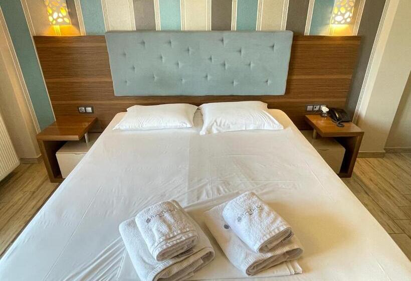 Номер Deluxe Вид на Море, Porto Del Sol