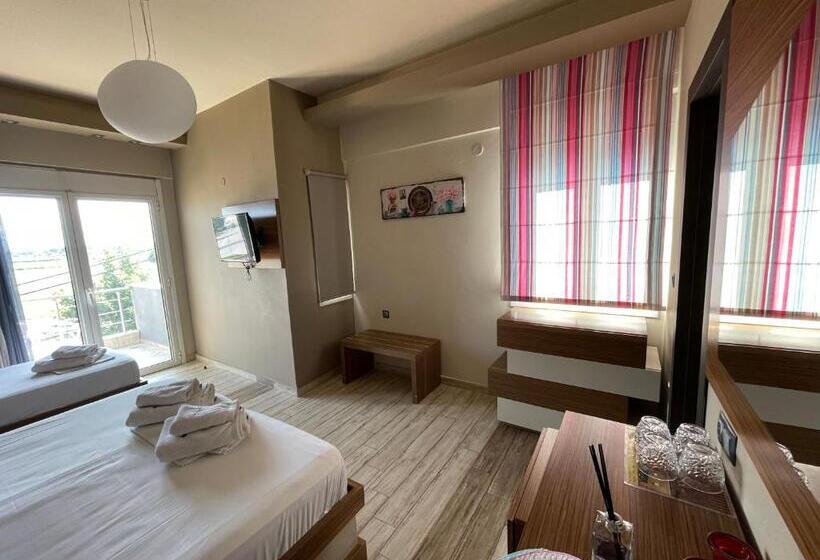 Трехместный Номер Deluxe Вид на Море, Porto Del Sol