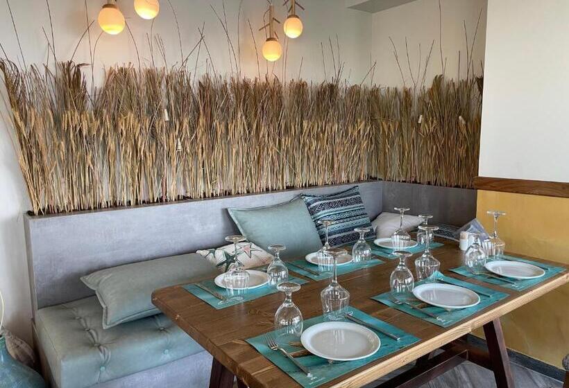 Трехместный Номер Deluxe Вид на Море, Porto Del Sol