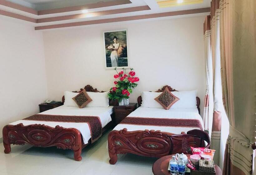 اتاق استاندارد, Quoc Dung