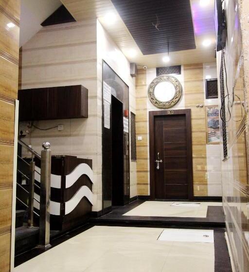 Номер Deluxe, Raj Inn Ajmer Sharif