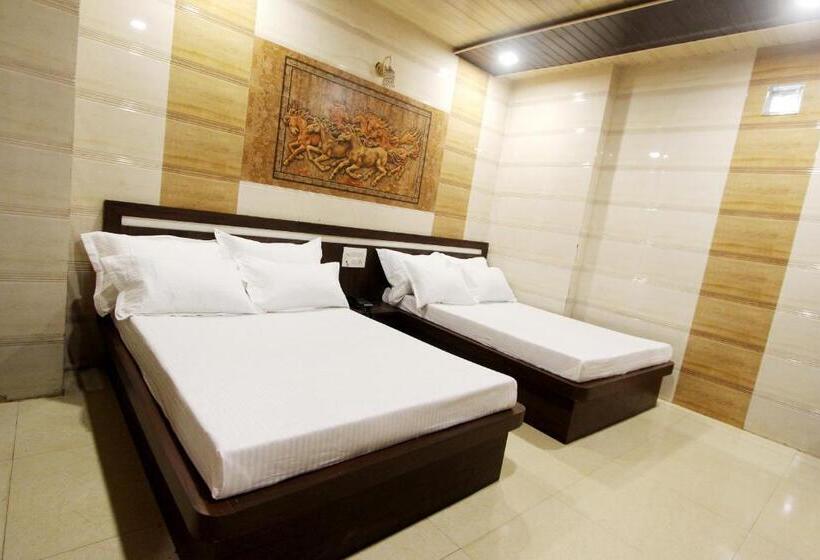 Family Suite, Raj Inn Ajmer Sharif