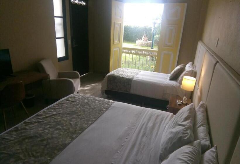 디럭스 트리플 룸, Salento Plaza