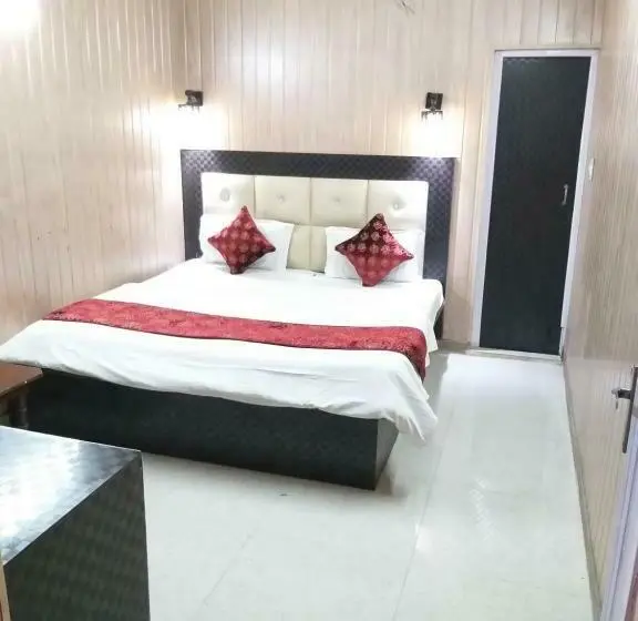 Deluxe-huone, Shehnaz Inn   Walking Distance For Golden Temple