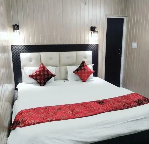 Deluxe-huone, Shehnaz Inn   Walking Distance For Golden Temple