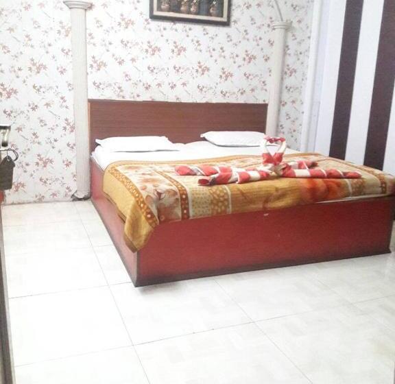 エコノミールーム, Shehnaz Inn   Walking Distance For Golden Temple