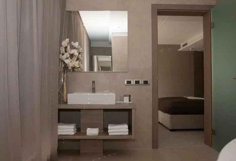 デラックススイート, The Lodge Sporthotel   Golfclub Eppan