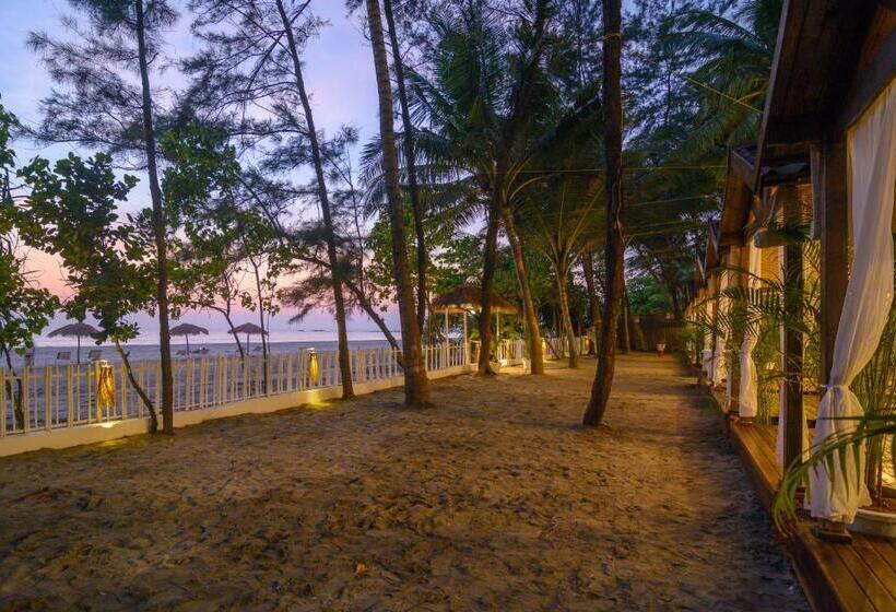 오두막, Larisa Beach Resort