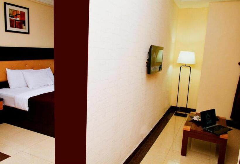 سوییت جونیور, Sweet Spirit Hotel And Suites Danag Port Harcourt