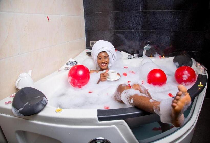 سوئیت پرزیدنت, Sweet Spirit Hotel And Suites Danag Port Harcourt