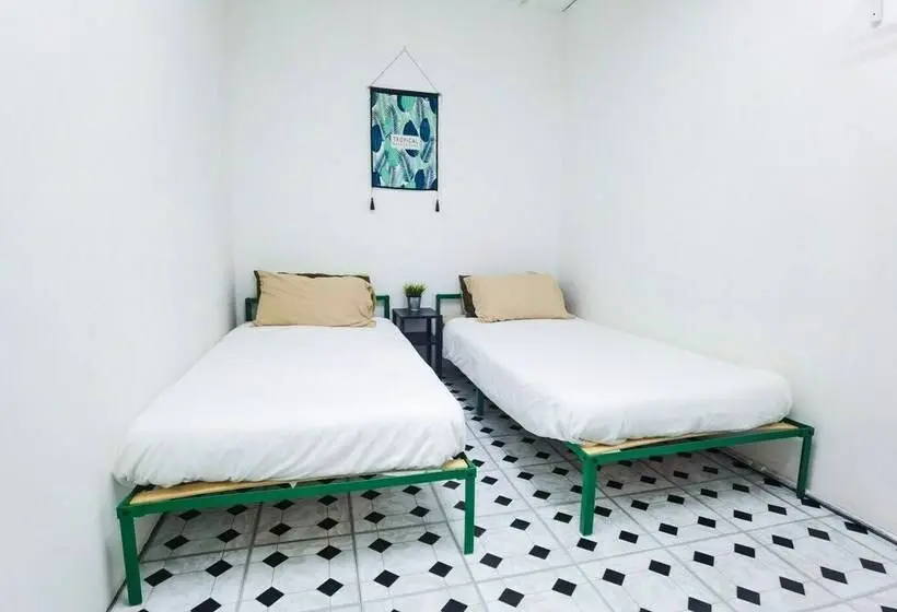 エコノミールーム, G Traveler Accommodation   Hostel