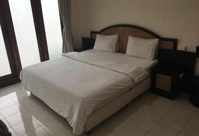 标准平房, Baan Dara Resort