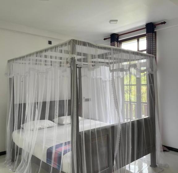 Номер Deluxe с Балконом, Dinuri Villa