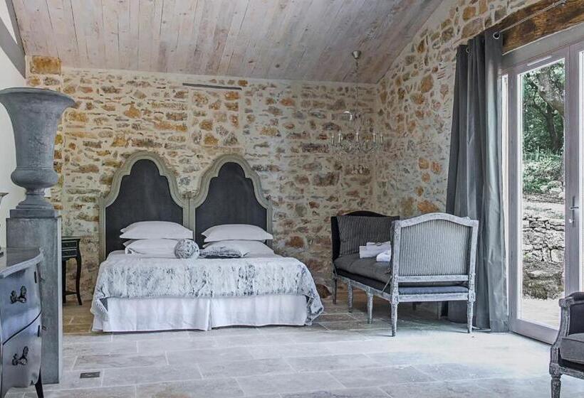 جناح, Le Domaine Saint Martin