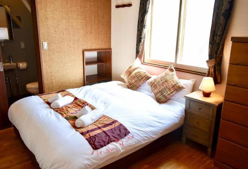 غرفة عائلية, Panketo Lodge & Yoga Studio