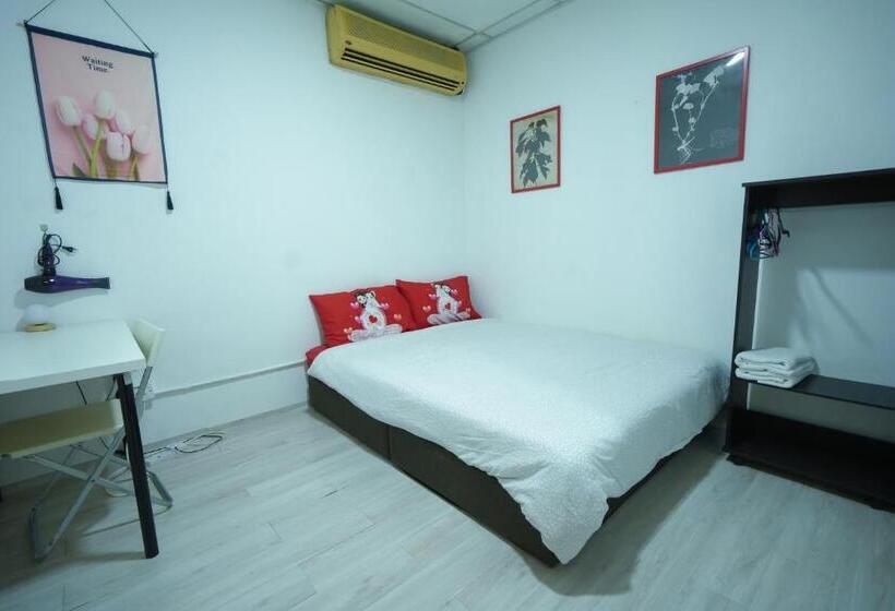Номер Стандарт, G Traveler Accommodation   Hostel