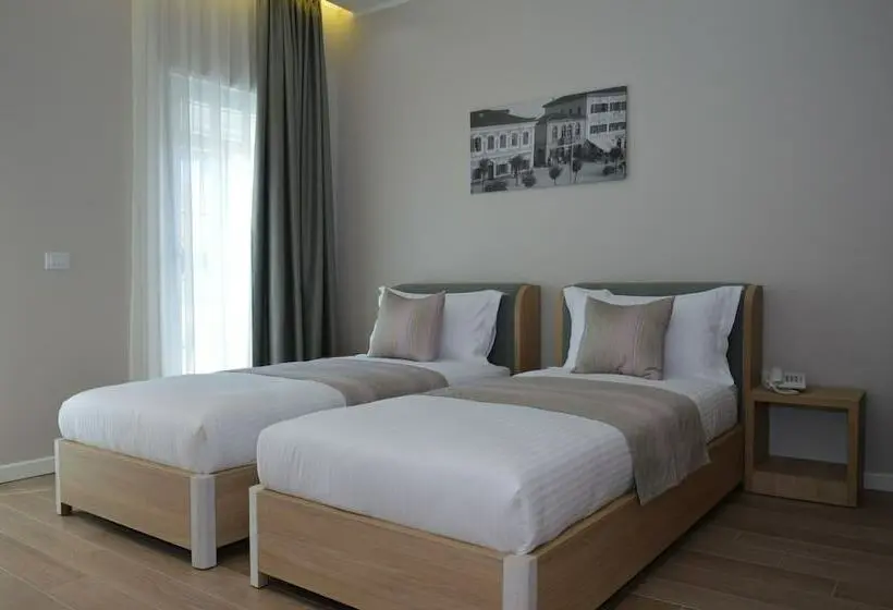 Quarto standart individual, Alis