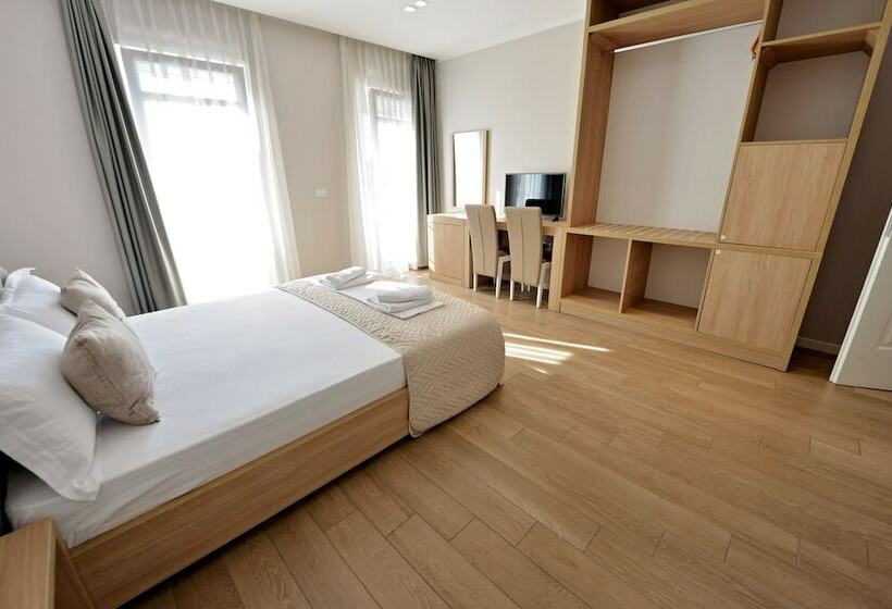 스탠다드 싱글 룸, Alis