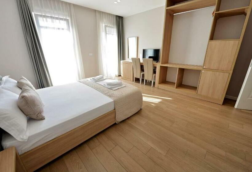 스탠다드 싱글 룸, Alis