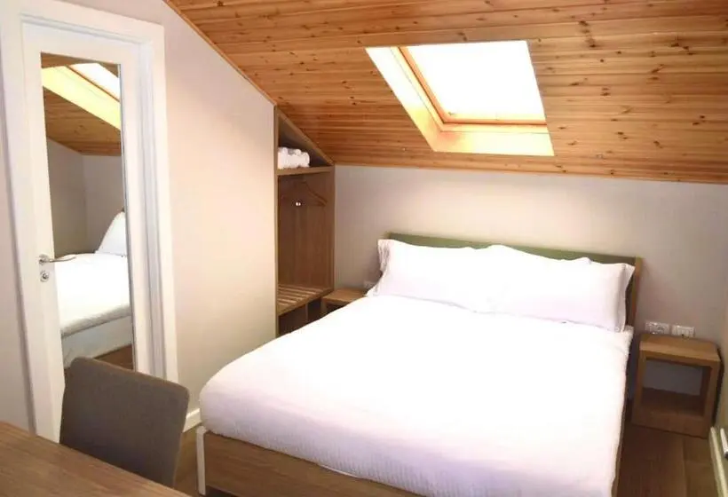 Quarto standard, Alis