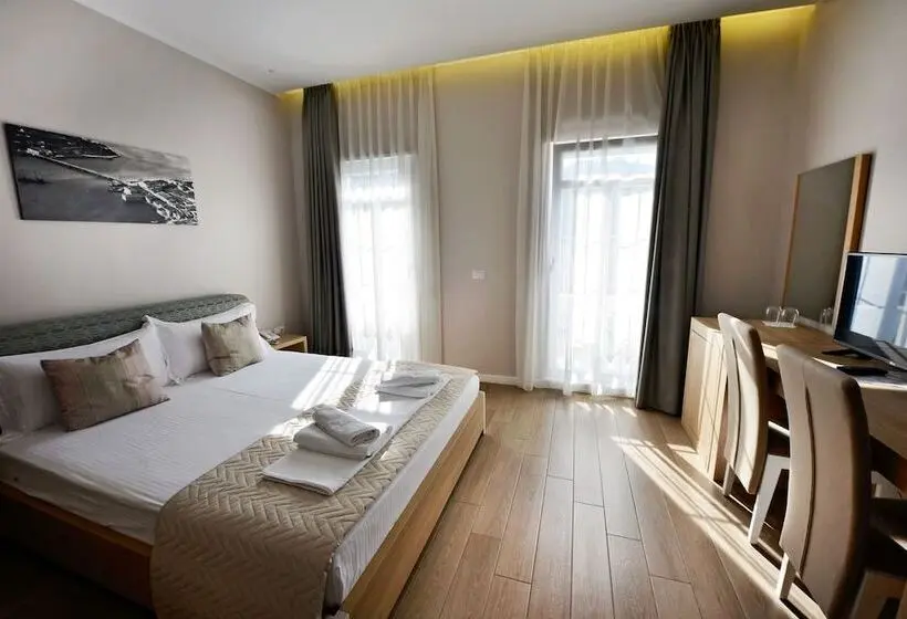 Quarto standard, Alis