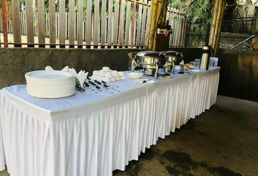 חדר דלוקס, Dhuri Resort