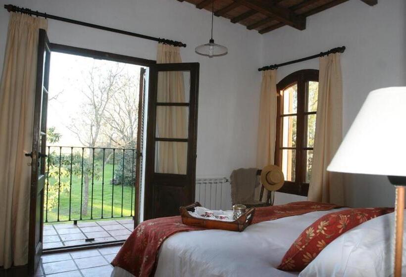 جناح جونيور مطل على الحديقة, Estancia La Sofia