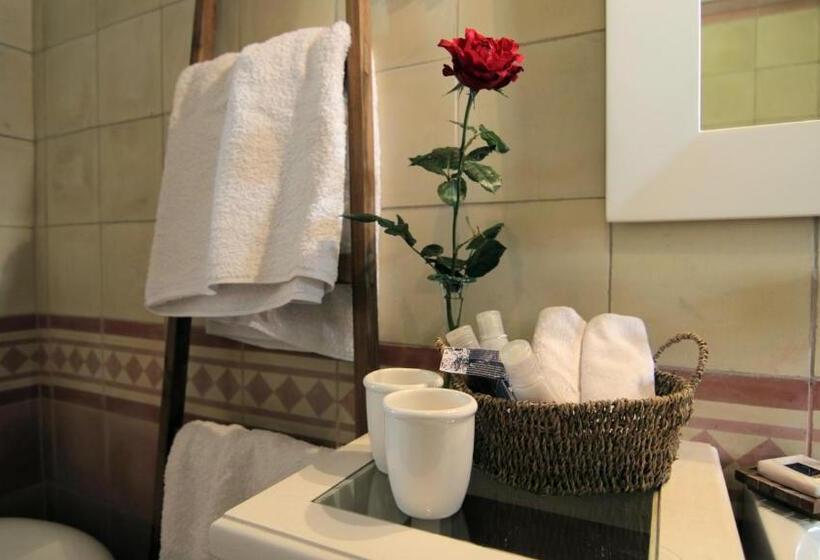 جناح, Estancia La Sofia