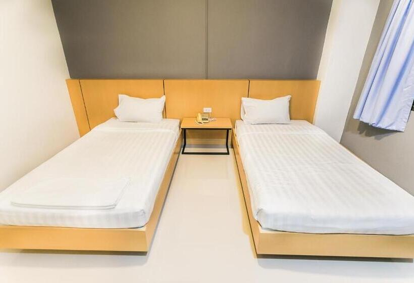 חדר סטנדרט, Grand Leo