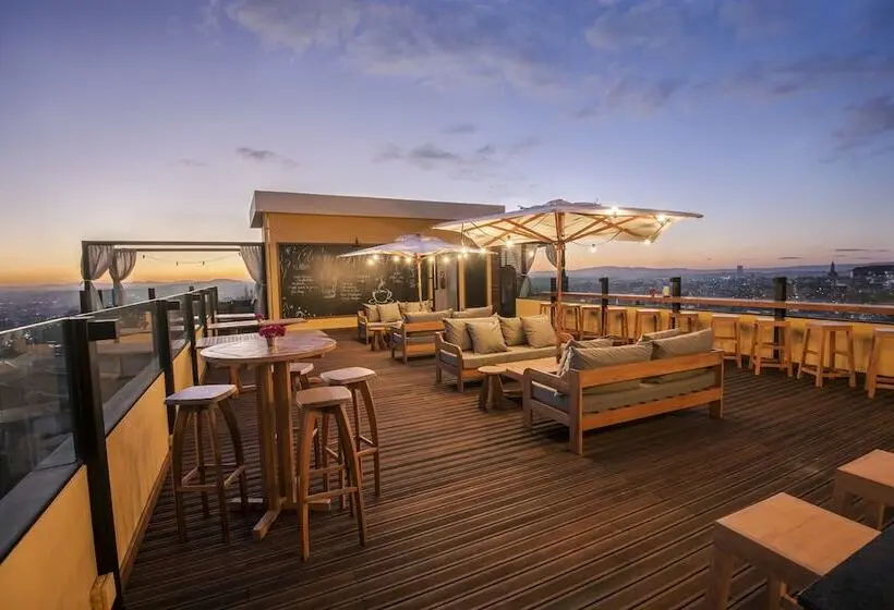 اتاق استاندارد, Grand Hotel Urban