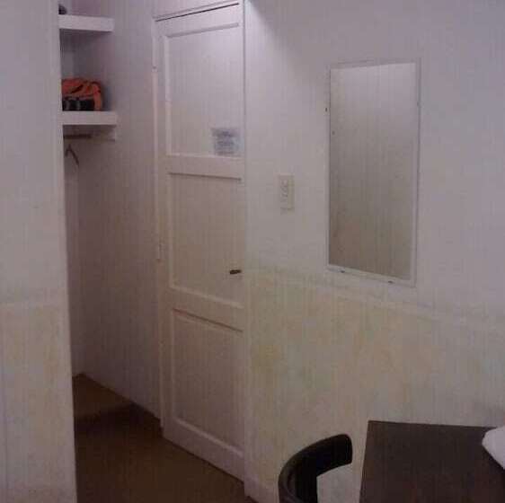 スタンダードトリプルルーム, Messina