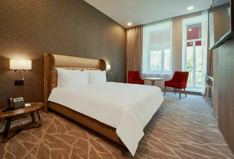 Premium room with view, Radisson Hotel City Centre Odesa