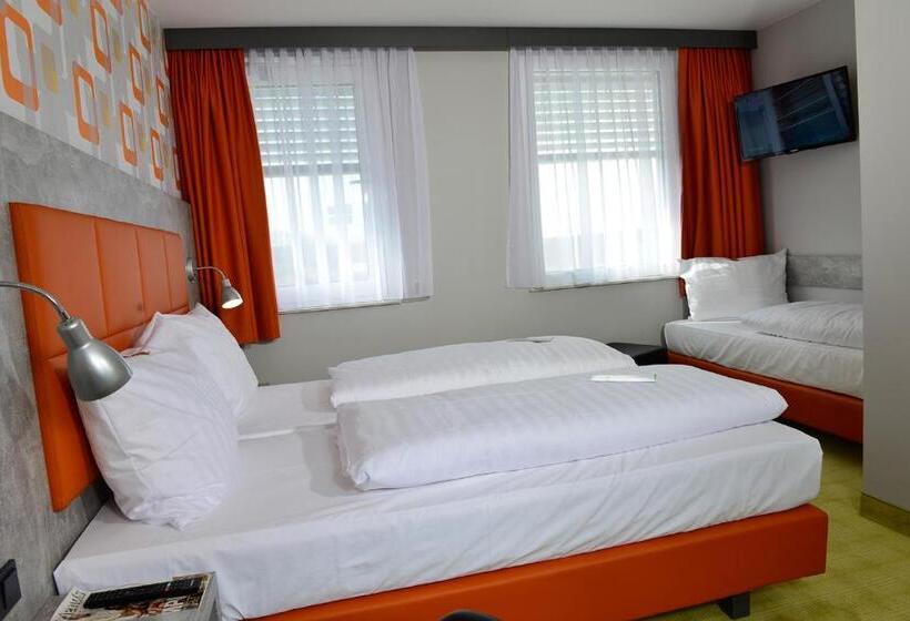 חדר סטנדרט לשלושה, Sleepysleepy Hotel Gießen