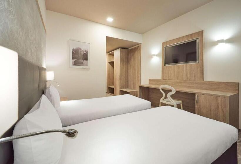 Pokój Standard, Radisson Hotel City Centre Odesa